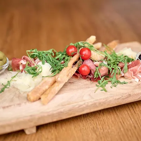 Alpendorf Stern Otel