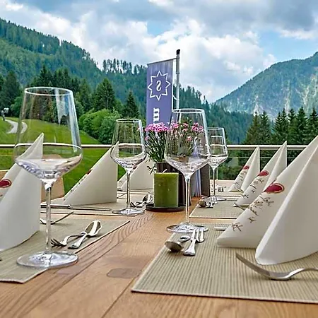 Alpendorf Stern Sankt Johann im Pongau